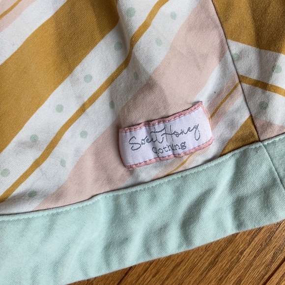 Sweet Honey Dress 6 - Picture 2 of 3